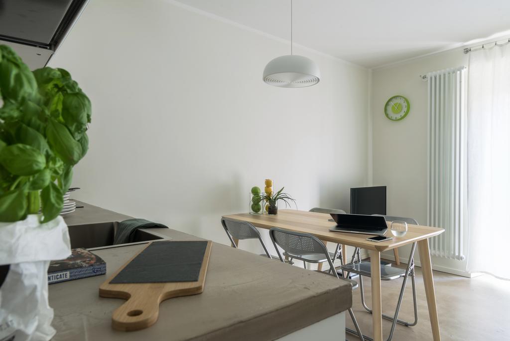 Palermo Flexyrent Apartment Milánó Szoba fotó