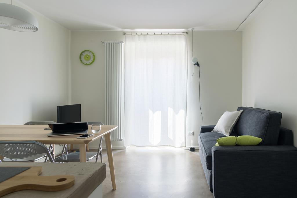 Palermo Flexyrent Apartment Milánó Szoba fotó